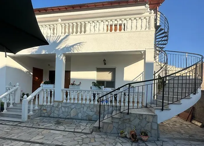 Rooms At Lume